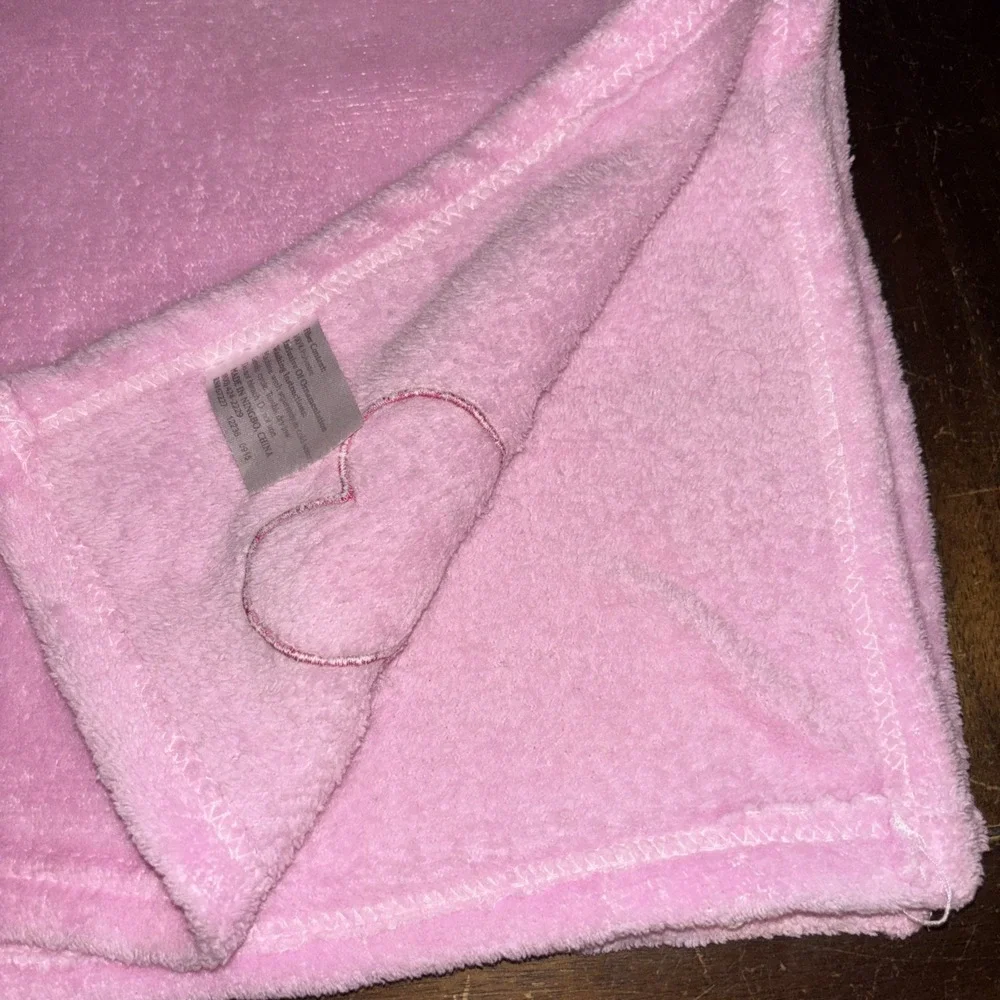RN 67227 Pink Butterfly Baby Blanket Gray White Chevron Wings Plush Soft Lovey‎